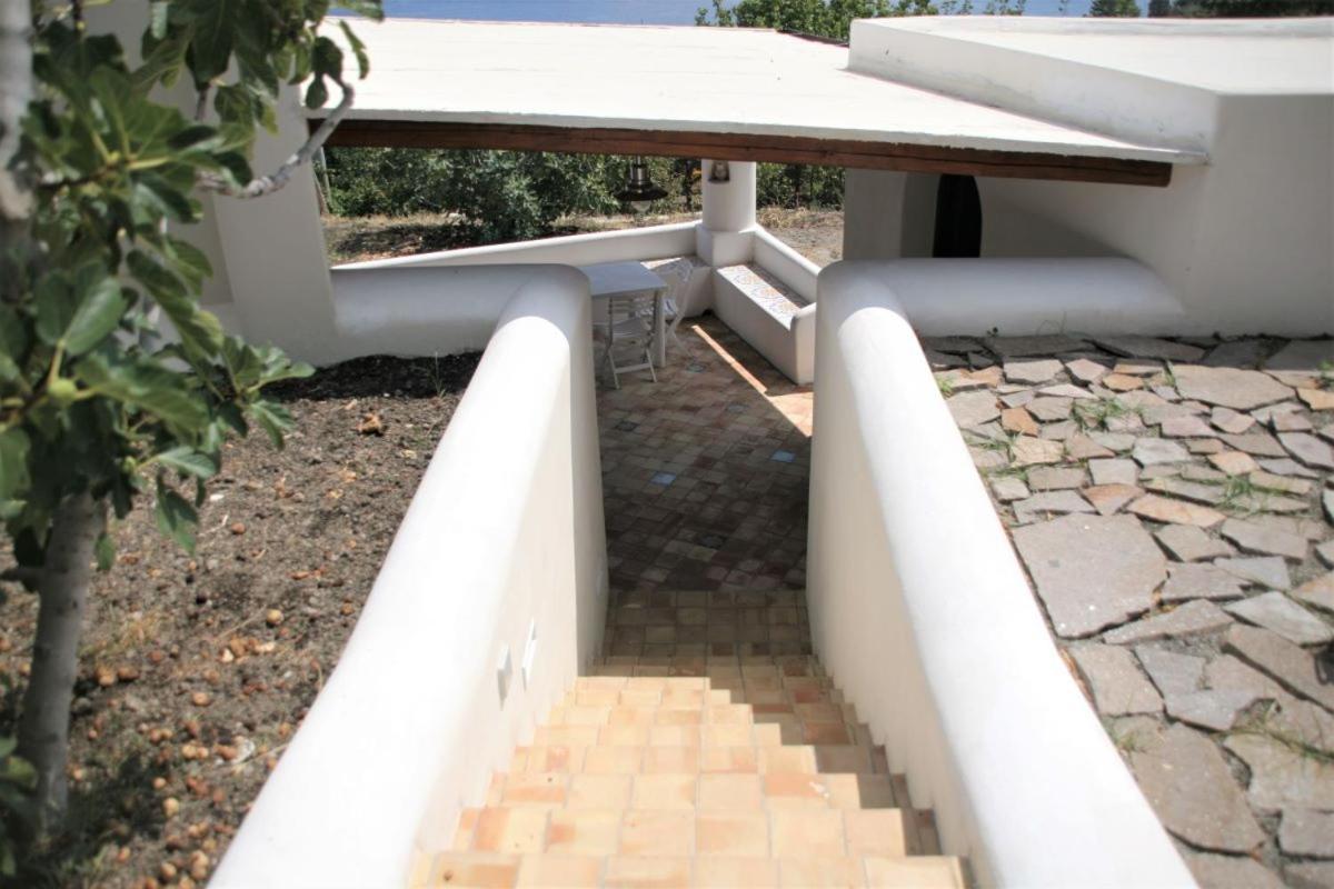 Case Al Mare - Terrazzi Panoramici E Ampio Giardino Santa Marina Salina Dış mekan fotoğraf