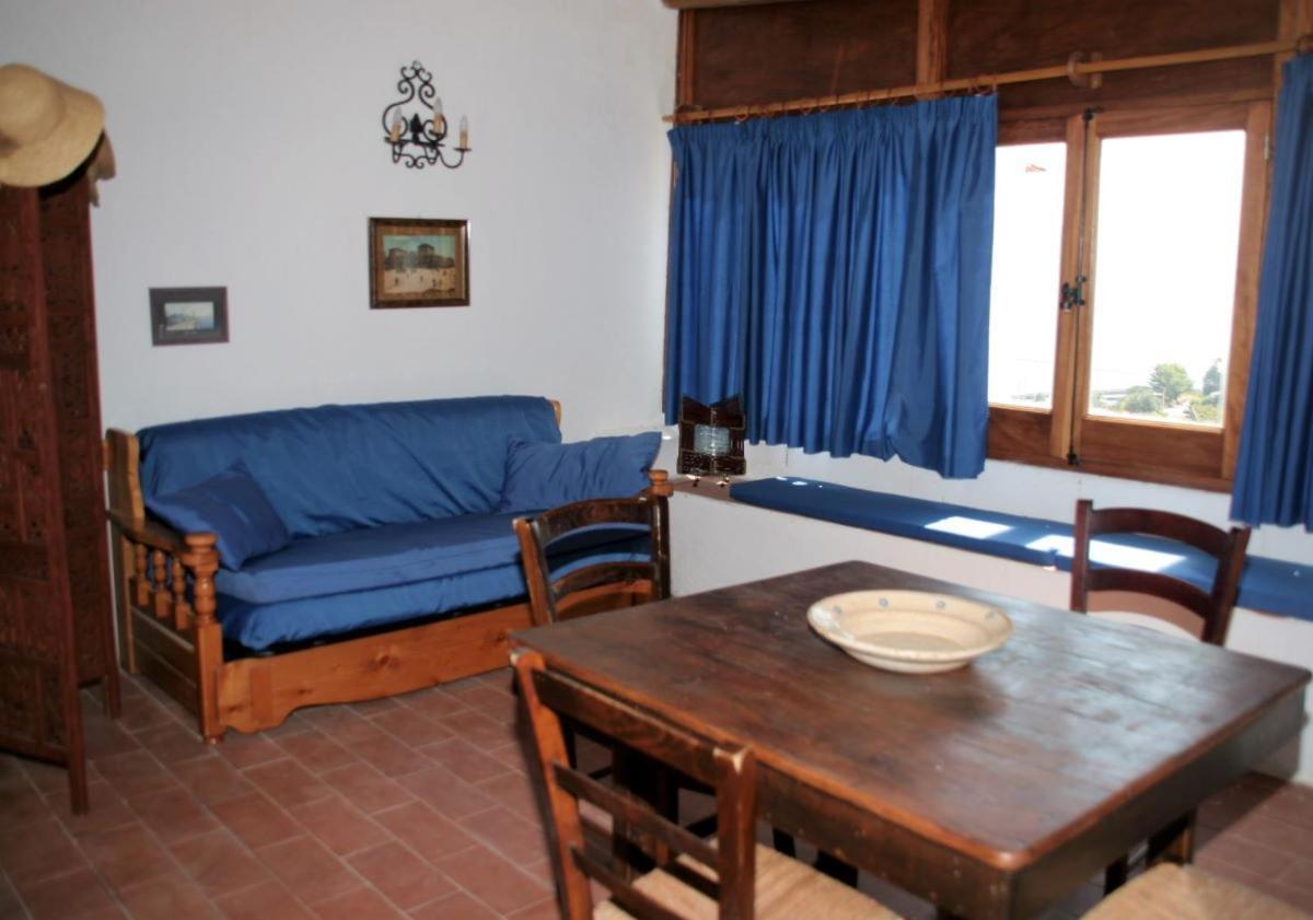 Case Al Mare - Terrazzi Panoramici E Ampio Giardino Santa Marina Salina Dış mekan fotoğraf