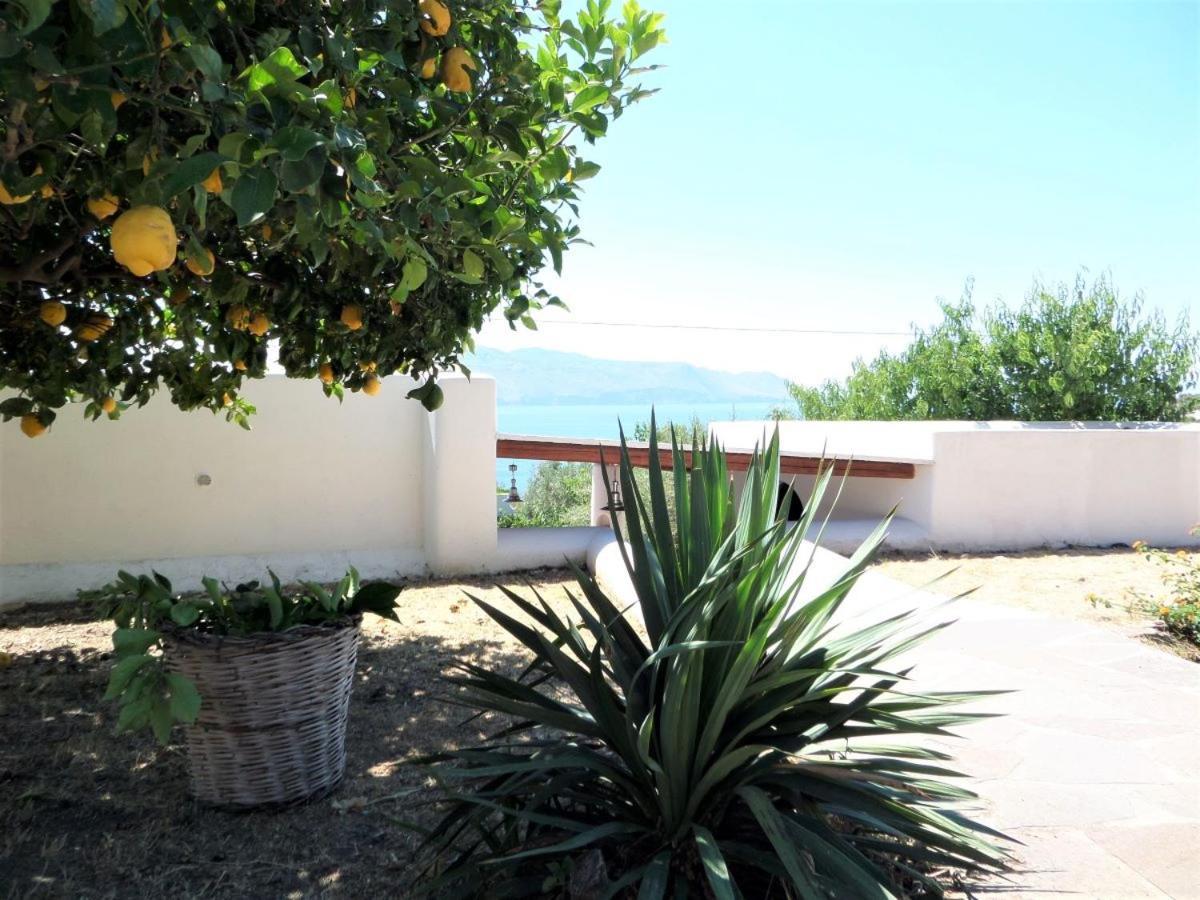 Case Al Mare - Terrazzi Panoramici E Ampio Giardino Santa Marina Salina Dış mekan fotoğraf