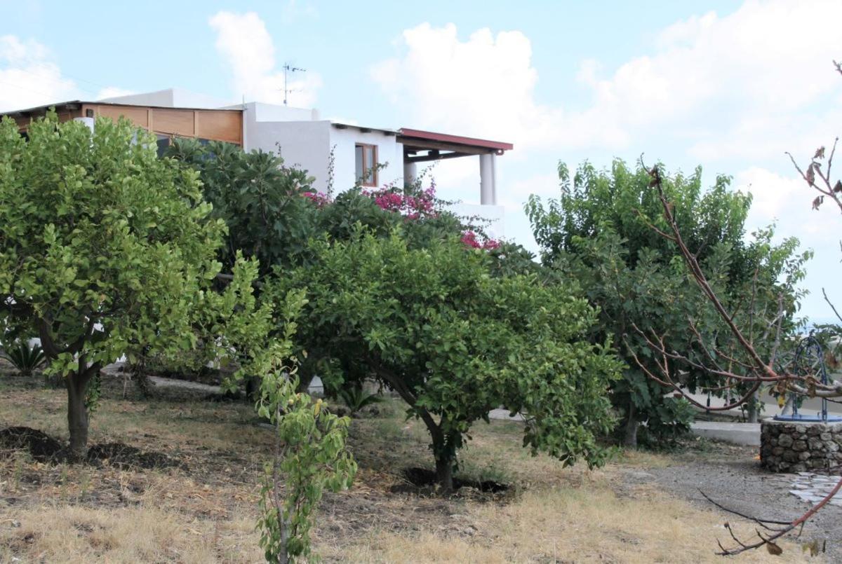 Case Al Mare - Terrazzi Panoramici E Ampio Giardino Santa Marina Salina Dış mekan fotoğraf