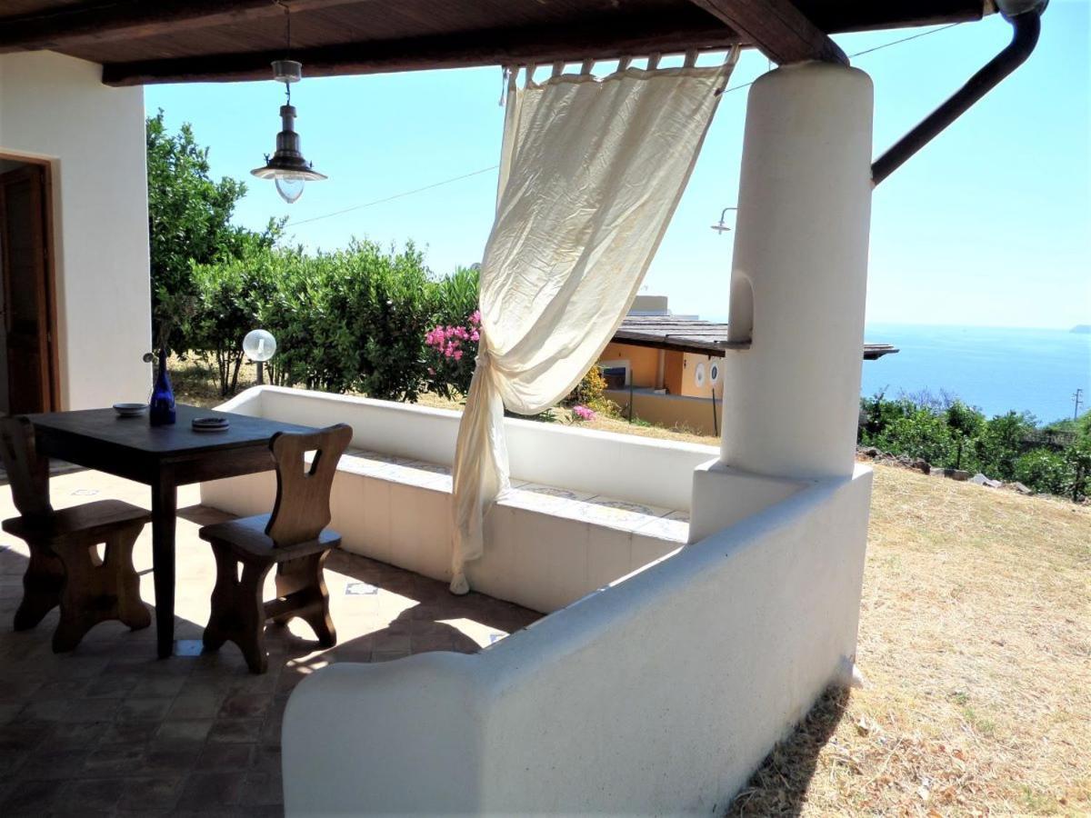 Case Al Mare - Terrazzi Panoramici E Ampio Giardino Santa Marina Salina Dış mekan fotoğraf